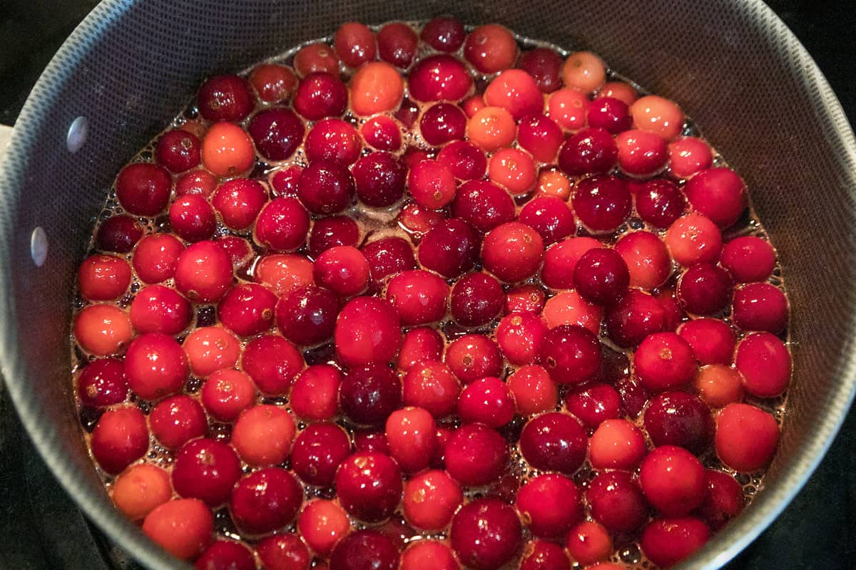 Bring the cranberry mixture to a boil.