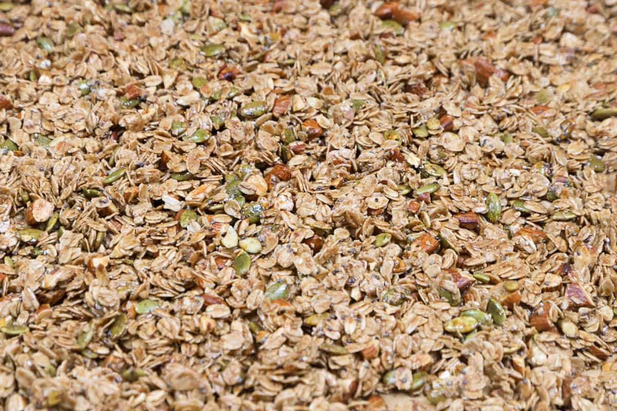 Almond Granola Recipe with Honey.
