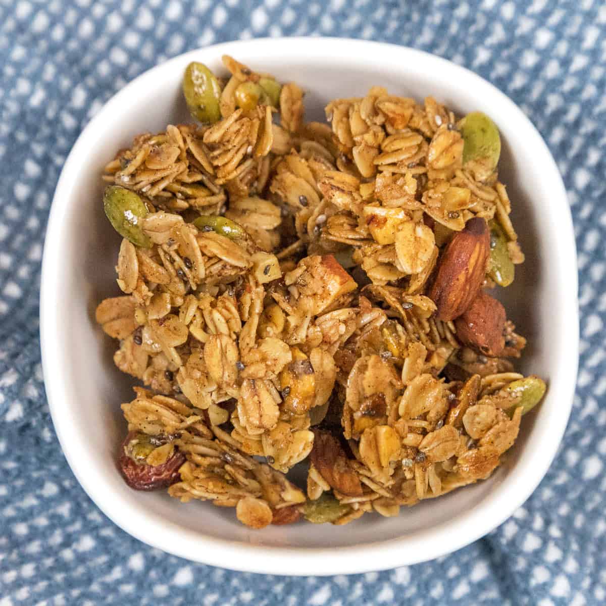 Simple Almond Granola Recipe with Honey