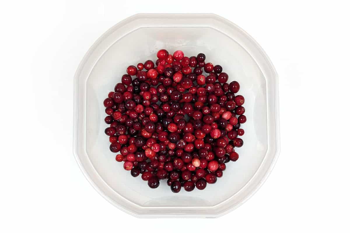 Drained cranberries in a bowl.