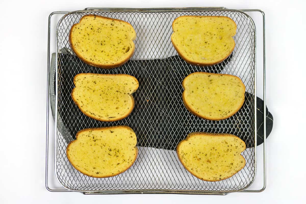 Garlic bread after cooking in the air fryer.