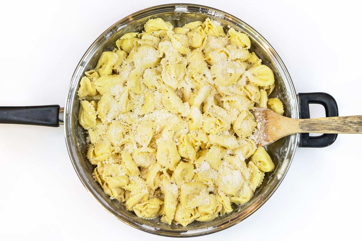 Creamy Cheese Tortelloni in a frying pan.
