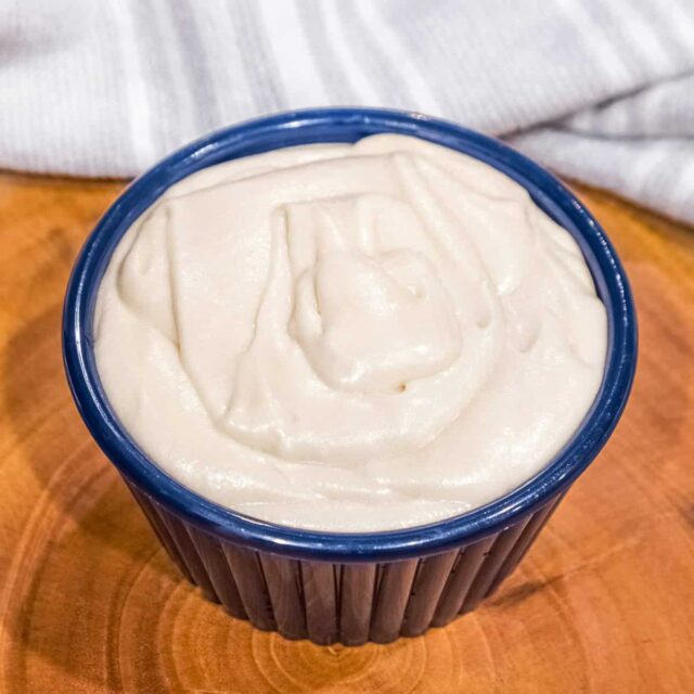 Powdered Sugar Icing Recipe (Easy) Tamara Ray