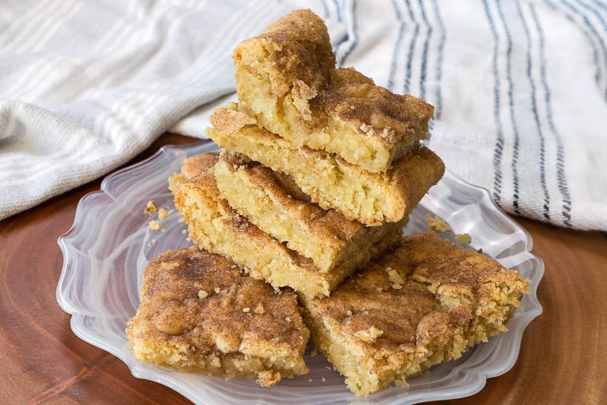 Snickerdoodle bars on a plate.