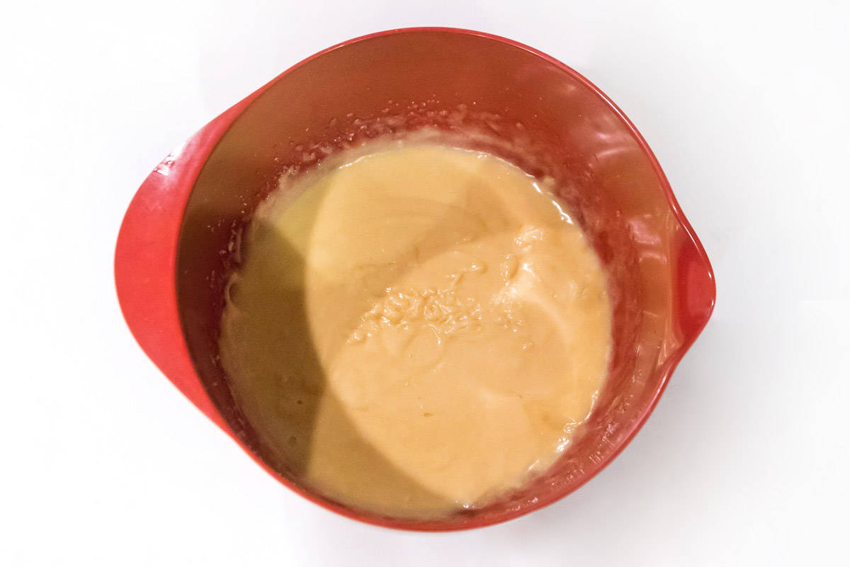 Mix two eggs together with the butter, sugar, and vanilla extract.